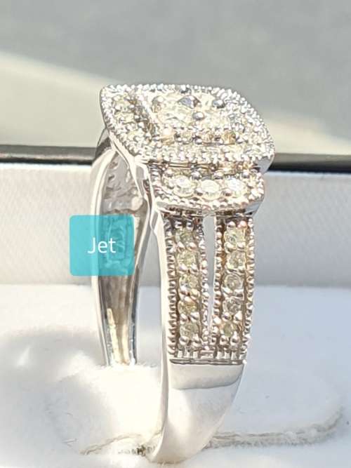 **BRILLIANT VALUE | R31067** PAVE DESIGN | 0.650ct | DIAMOND RING | WHITE GOLD - BUY SAFE