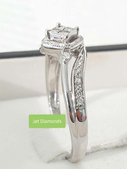 **TRILOGY DESIGN | R29639** PRINCESS SWIRL | 0.300ct | DIAMOND RING | WHITE GOLD - BUY SAFE