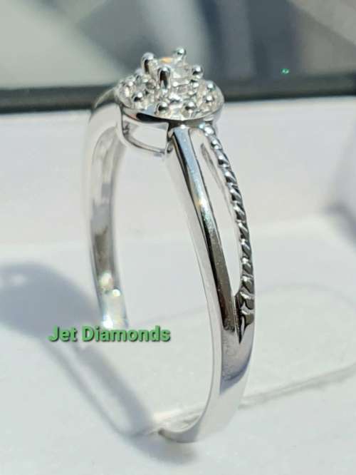 **NEW COLLECTION | R21639** HALO DESIGN | 0.150ct | DIAMOND RING | WHITE GOLD - BUY SAFE