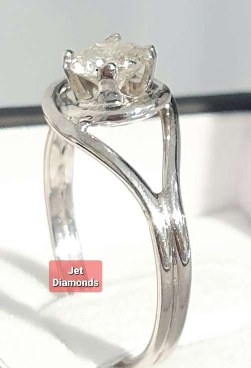 **BARGAIN BUY** ROUND CUT | 0.780ct | DIAMOND SOLITAIRE RING | WHITE GOLD - BUY SAFE