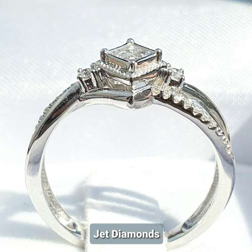 **TRILOGY DESIGN | R35412** PRINCESS SWIRL | 0.400ct | DIAMOND RING | WHITE GOLD - BUY SAFE