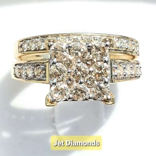 **CLUSTER DESIGN | R74853** ROUND CUT BRIDAL TWINSET |1.300ct| DIAMOND RING | YELLOW GOLD - BUY SAFE