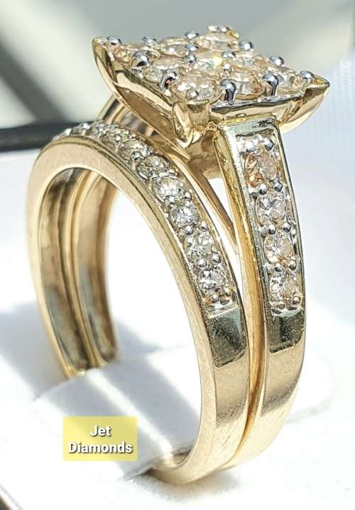 **CLUSTER DESIGN | R74853** ROUND CUT BRIDAL TWINSET |1.300ct| DIAMOND RING | YELLOW GOLD - BUY SAFE