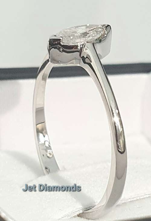 **FANTASTIC VALUE | R23412** MARQUISE CUT | 0.350ct] | DIAMOND RING | WHITE GOLD - BUY SAFE