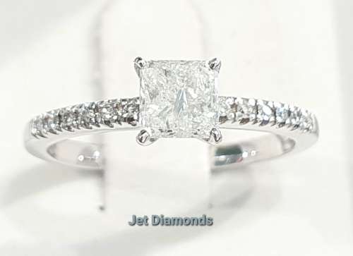 **CERTIFIED | R55362** PRINCESS CUT | 0.673ct | DESIGNER DIAMOND RING | 18KT WHITE GOLD - BUY SAFE
