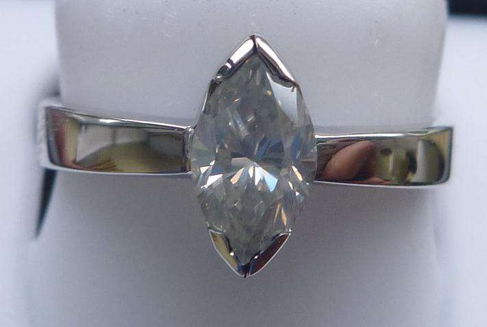 **SOLITAIRE [R28432]** MARQUISE CUT [VS2] DIAMOND [0.800ct] RING [WHITE GOLD] - BUY SAFE