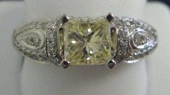 **WOW [R63521]** GORGEOUS PRINCESS [SI2] DIAMOND RING [1.260ct] WHITE GOLD - BUY SAFE