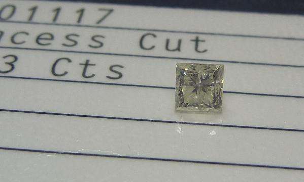 **DIA CERTIFIED** [0.5130ct] HIGH QUALITY [ L / I1 ] PRINCESS CUT DIAMOND - BUY SAFE