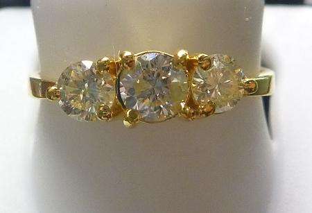 **TRILOGY DESIGN [R33681]** 3 ROUND CUT [0.800ct] DIAMOND RING YELLOW GOLD - BUY SAFE
