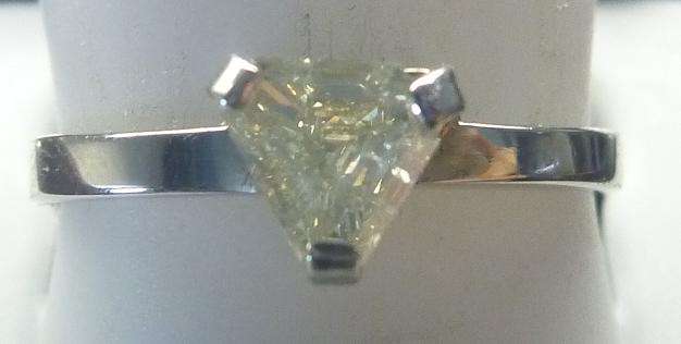 **UNUSUAL DIAMOND [R30052]** TRIANGLE [SI2] CUT [0.3600ct] DIAMOND RING [18KT WHITE GOLD] - BUY SAFE