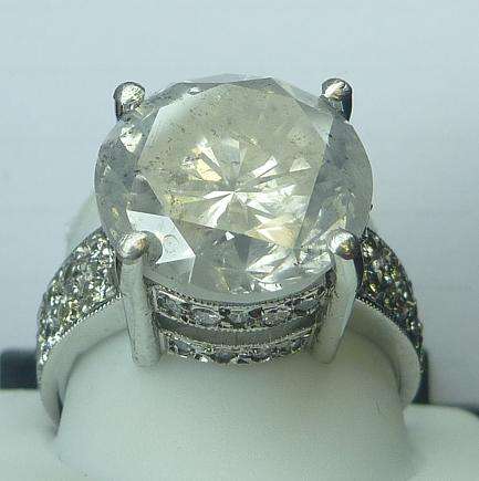 **CERTIFIED [R604516]** 1ST TIME EVER!! WHOPPING [11.14ct] DIAMOND RING  [18KT WHITE GOLD] -BUY SAFE