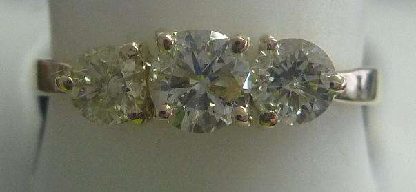 **TRILOGY DESIGN [R31809]** 3 ROUND CUT [0.800ct] DIAMOND RING [YELLOW GOLD] - BUY SAFE