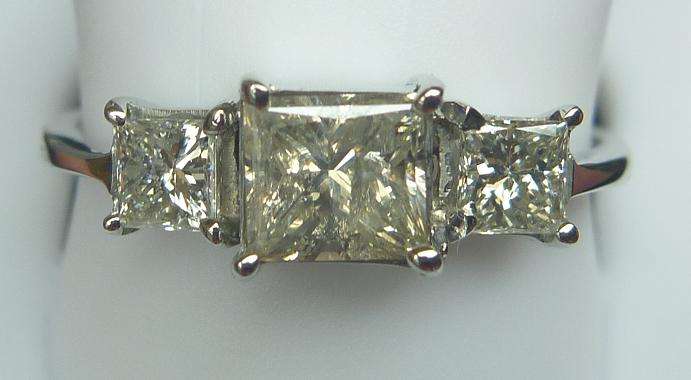 **TRILOGY DESIGN [R37211]** 3 PRINCESS CUT [0.970ct] DIAMOND RING [WHITE GOLD] - BUY SAFE