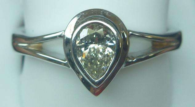 **DESIGNER [R21784]** PEAR SHAPE [0.380ct] DIAMOND RING [WHITE GOLD] - BUY SAFE