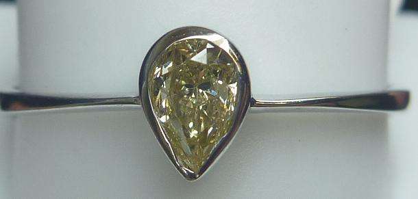 **WOW [R23256]** FANCY DIAMOND COLLECTION [SI2] PEAR CUT RING [WHITE GOLD] - BUY SAFE