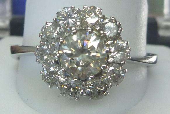 **CERTIFIED [R53084]** SPARKLING [1.660ct] DIAMOND RING FLOWER DESIGN [WHITE GOLD] - BUY SAFE