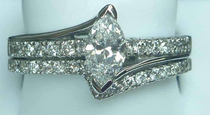 **BRIDAL TWINSET [R40189]** MARQUISE CUT [1.010ct] DIAMOND RINGS [5.071g] WHITE GOLD - BUY SAFE