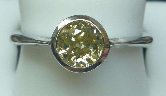 **CERTIFIED [R36852]** SPARKLING [0.572ct] DESIGNER RING [WHITE GOLD] - BUY SAFE