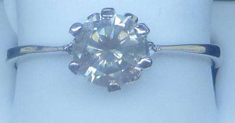 **BARGAIN BUY [R37581]** BIG DIAMOND SOLITAIRE RING [0.805CT] WHITE GOLD - BUY SAFE