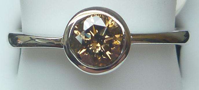 **TUBE DESIGN [R27223]** ROUND CUT [0.650ct] SOLITAIRE DIAMOND RING [WHITE GOLD] - BUY SAFE