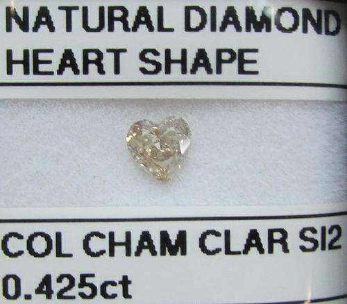 **RARE DIAMOND** SPARKLING HEART SHAPED [SI2] NATURAL DIAMOND - BUY SAFE