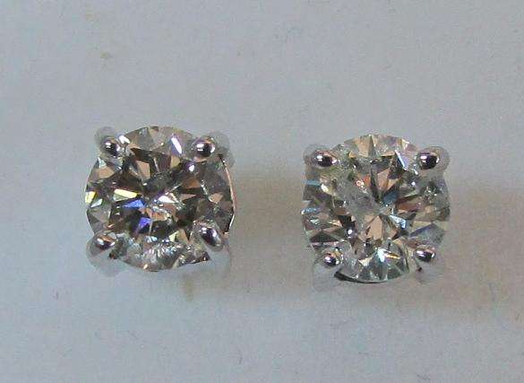 **GORGEOUS [R50462]** DESIGNER SPARKLING [1.005ct] DIAMOND EARRINGS [WHITE GOLD] -  BUY SAFE