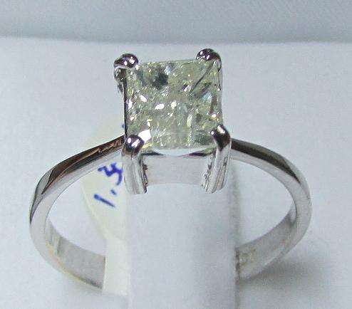 **CRAZY DEAL [R38246]** DESIGNER PRINCESS CUT DIAMOND [1.300ct] RING [WHITE GOLD] - BUY SAFE