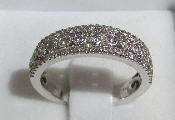 **CONTEMPORARY [R28862]** HIGH [G/SI2] QUALITY [0.700ct] DIAMOND BAND [4.403g] WHITE GOLD - BUY SAFE
