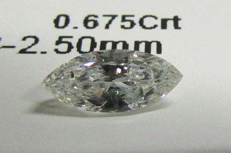 **CERTIFIED** GORGEOUS [0.675ct] MARQUISE CUT [COLOUR G] DIAMOND AT R1 NO RESERVE - BUY SAFE