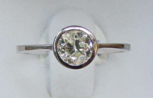 **TUBE DESIGN [R27528]** ROUND CUT [0.530ct] SOLITAIRE DIAMOND RING [WHITE GOLD] - BUY SAFE