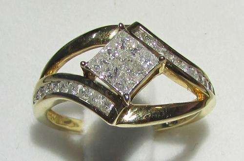 **BEAUTIFUL [R34589]** HIGH QUALITY [0.700ct] DIAMOND RING [3.354g] YELLOW GOLD - BUY SAFE