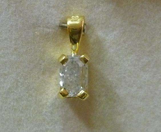 **VALENTINE SPECIAL ** [1.010ct] RADIANT CUT NATURAL [18KT] DIAMOND PENDANT [1.220g] YELLOW GOLD