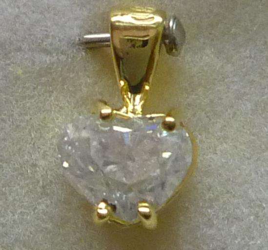 **VALENTINE SPECIAL ** [1.050ct] HEART SHAPE NATURAL [18KT] DIAMOND PENDANT [1.110g] YELLOW GOLD