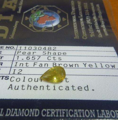 **BIG** DIA CERTIFIED [1.657ct] NATURAL PEAR CUT [EYE CLEAN] DIAMOND - [BUY SAFE]