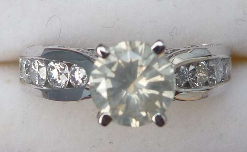 **FANTASTIC VS QUALITY [R75200]** MASSIVE [2.015ct] DIAMOND RING [5.340g] WHITE GOLD - BUY SAFE