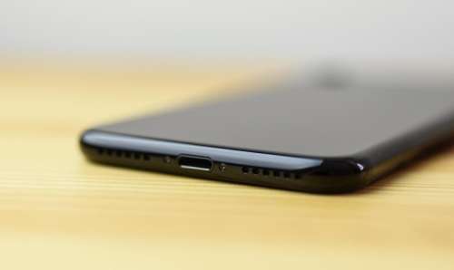 APPLE IPHONE 7 128GB JET BLACK -  LOCAL STOCK