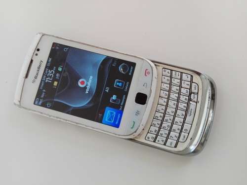 BLACKBERRY TORCH 9800