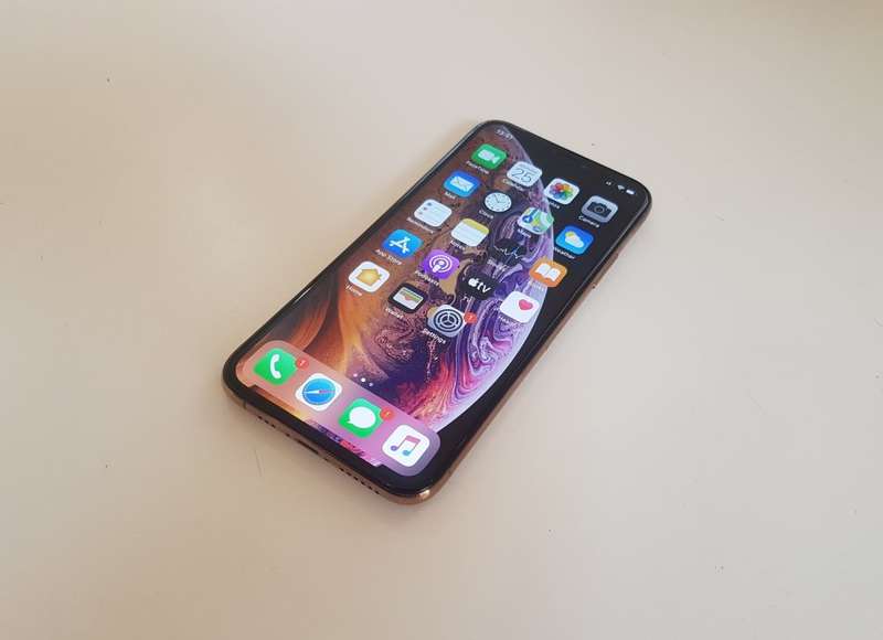 IPHONE XS - 64GB - GOLD - LOCAL STOCK