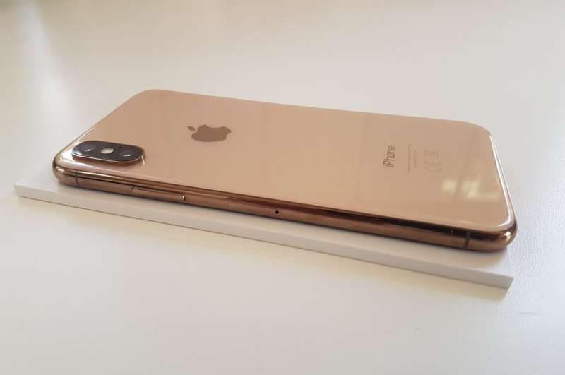 IPHONE XS - 64GB - GOLD - LOCAL STOCK