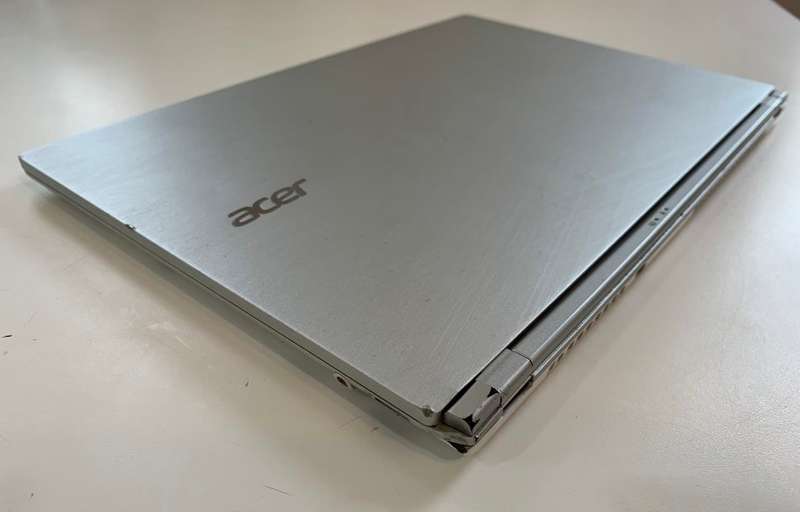 ACER ASPIRE S7 - INTEL CORE i7 - 256GB SSD - TOUCH SCREEN 11.6"