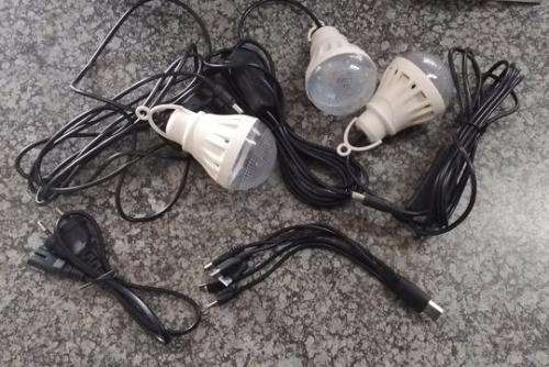 DIGIMARK SOLAR LIGHTING SYSTEM WITH RECHARGEABLE LIGHT