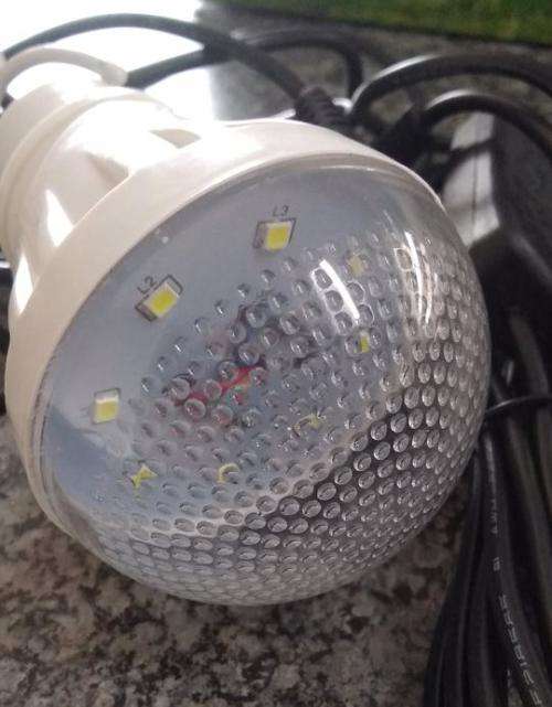 DIGIMARK SOLAR LIGHTING SYSTEM WITH RECHARGEABLE LIGHT