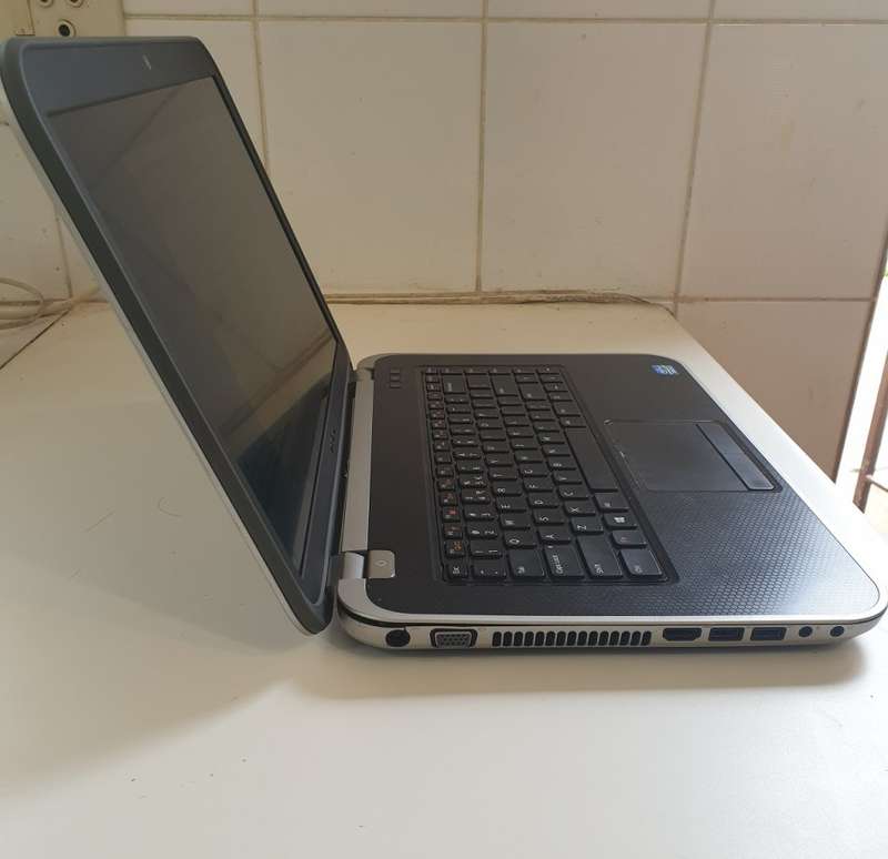 DELL INSPIRON 7520 - INTEL CORE I7 3RD GEN, 320GB HARD DRIVE