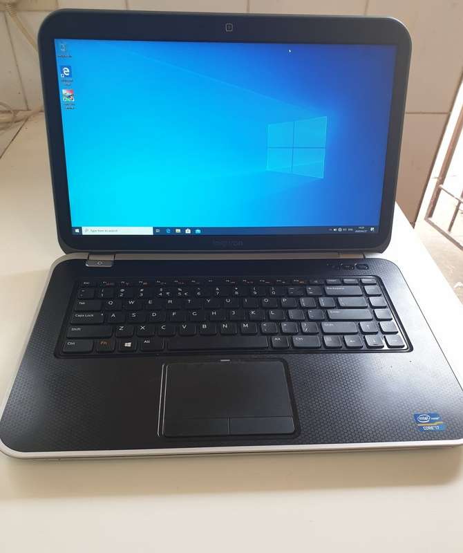 DELL INSPIRON 7520 - INTEL CORE I7 3RD GEN, 320GB HARD DRIVE
