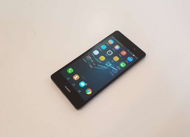 HUAWEI P8 LITE