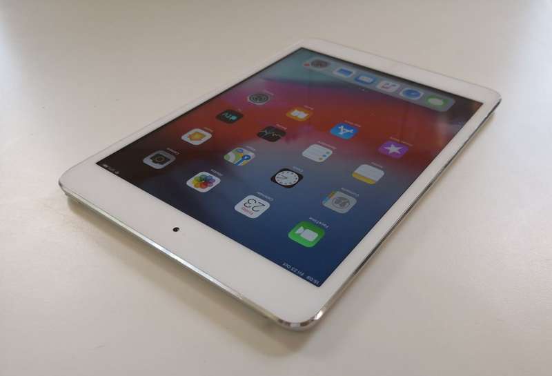 IPAD MINI 2 - RETINA DISPLAY - 32GB - WIFI