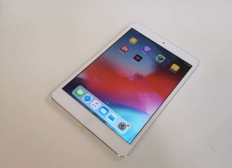 IPAD MINI 2 - RETINA DISPLAY - 32GB - WIFI