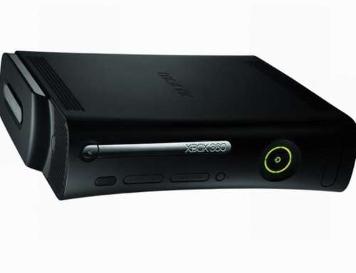 XBOX 360 ELITE - 120GB - INCLUDES 1 CONTROLLER AND 2 GAMES
