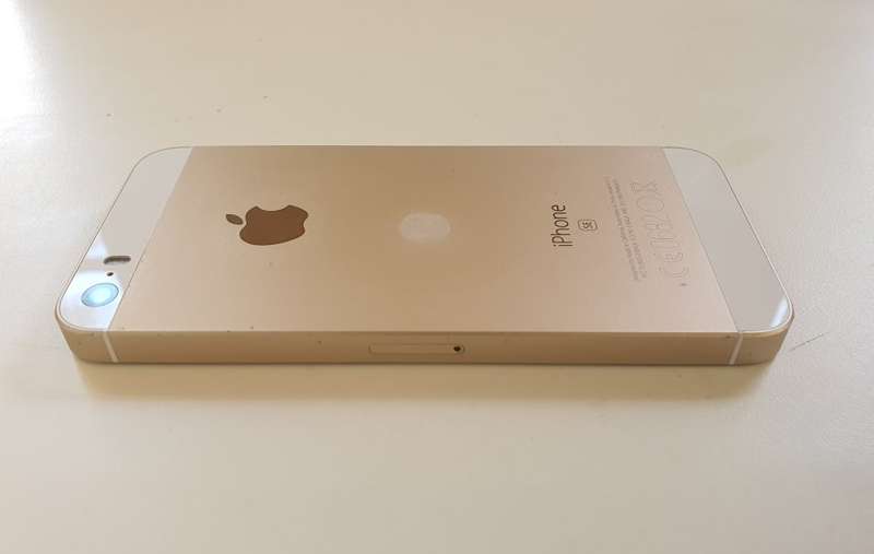 IPHONE 5 SE - 64GB - GOLD