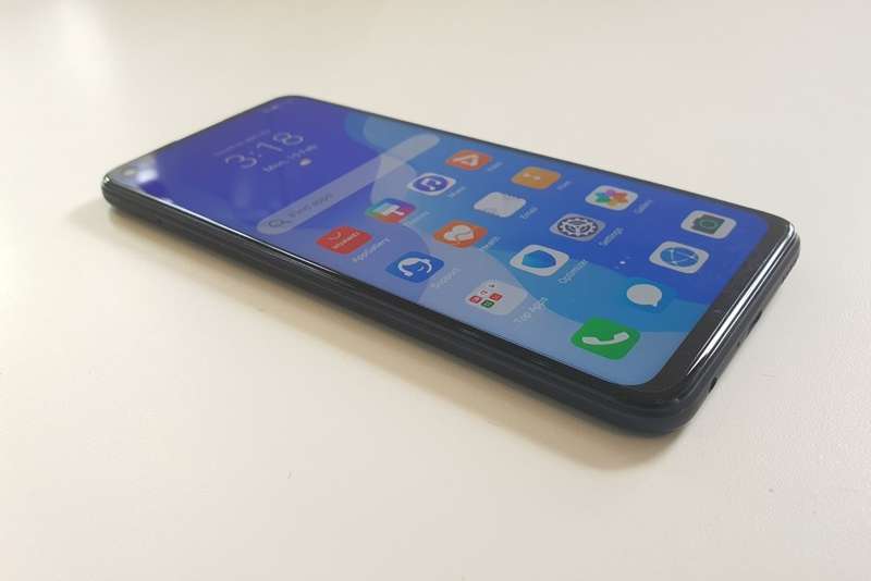 HUAWEI P40 LITE 5G - LIKE NEW - BLACK